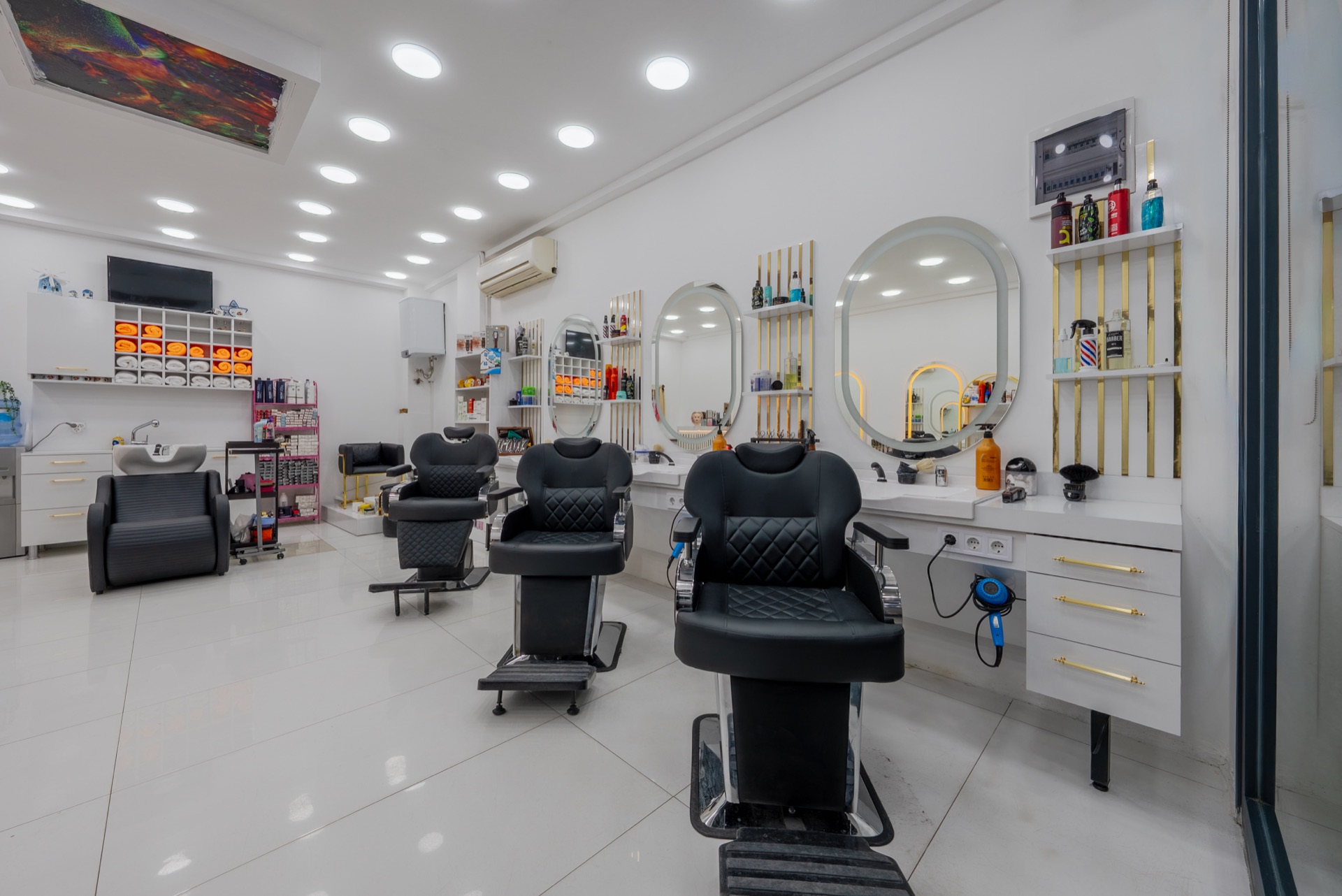 Marbling Beauty Salon erkek kuaför bölümü